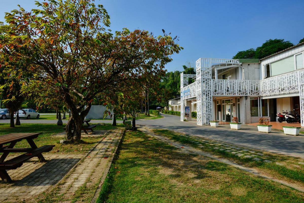 Chengching Lakefront Resort Kaohsiung Exterior foto